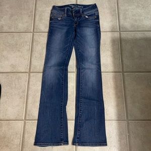 AEO JEANS